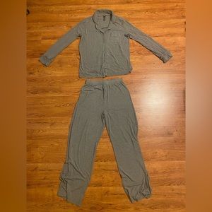 SKIMS pajamas - size Medium